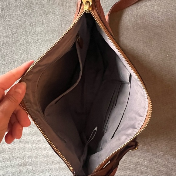 Fossil Elise Brown Leather Crossbody Bag Pebbled Leather Tan - Picture 5 of 6